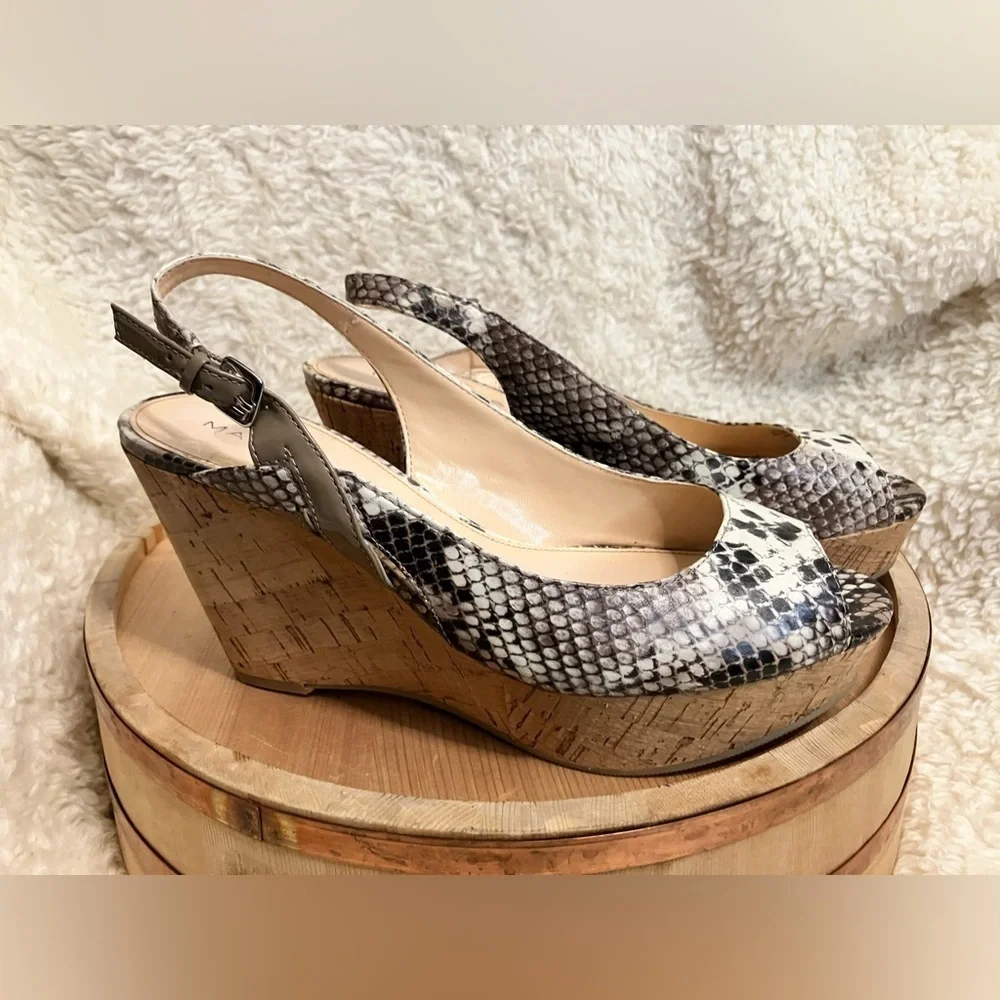 Marc Fisher Peep Toe Snakeskin Cork Wedges Platform Heels Size 6